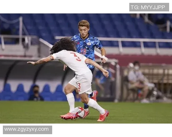 日本传奇足球星再燃绿茵梦想引领新一代球员奋勇追梦